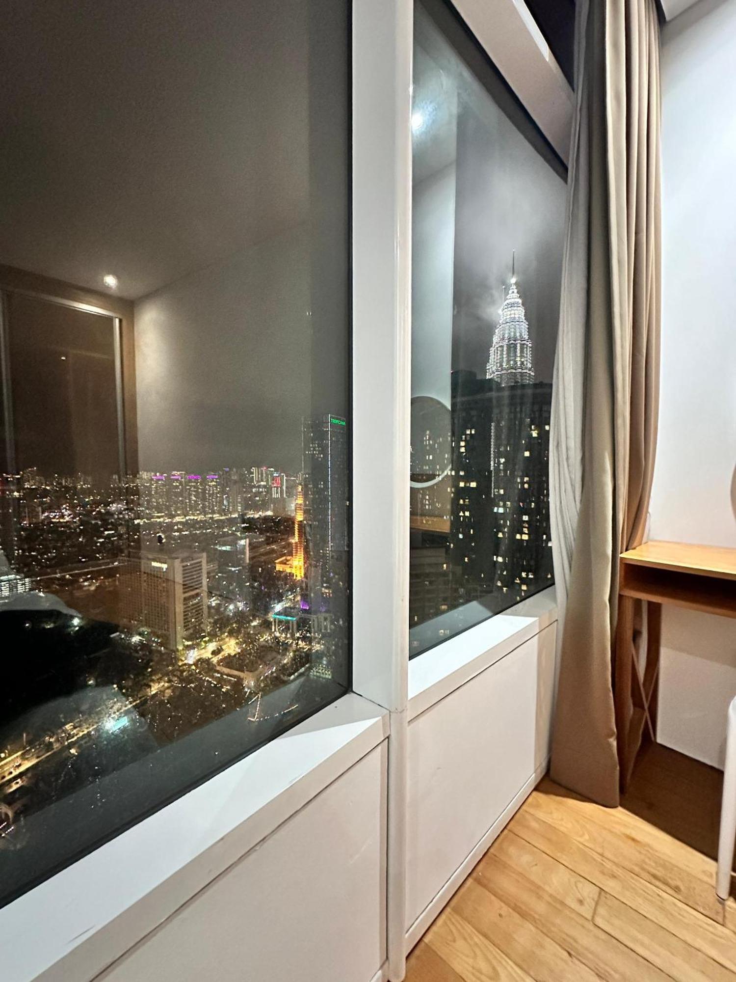 Vortex Hotel Suites Klcc At Kuala Lumpur City Center 外观 照片